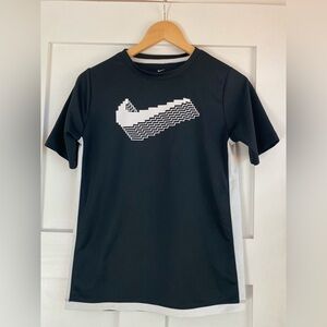 Nike Graphic T-Shirt
